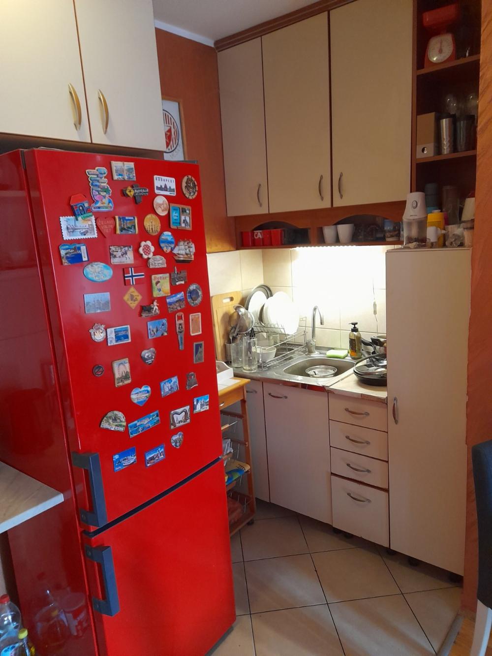 Slika 7 - Dvoiposoban, 55m2, janka cmelika 39 Novi Sad, sa terasom, ima lift